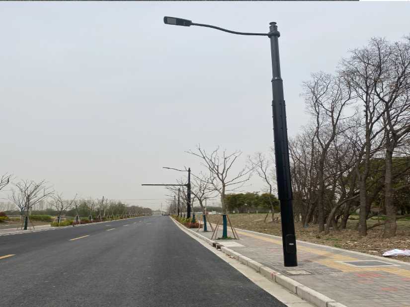 宾川县上海综合杆 太阳能路灯工程